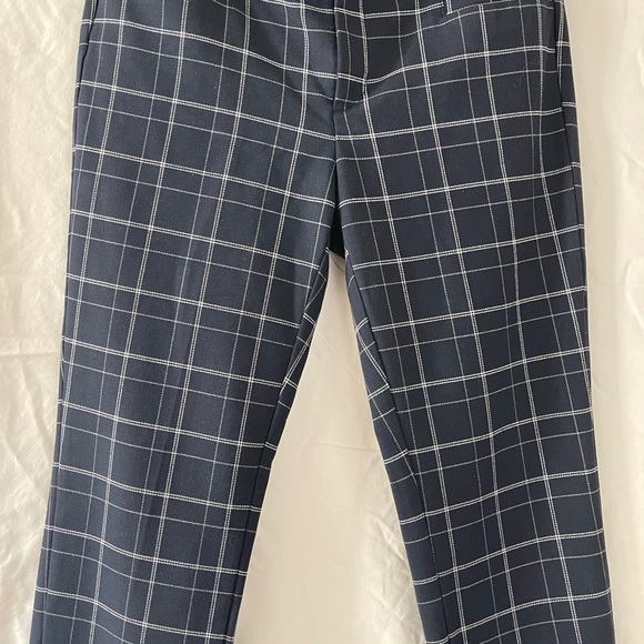 Banana Republic Sloan Fit Navy Plaid Ankle Pant - Picture 2 of 8